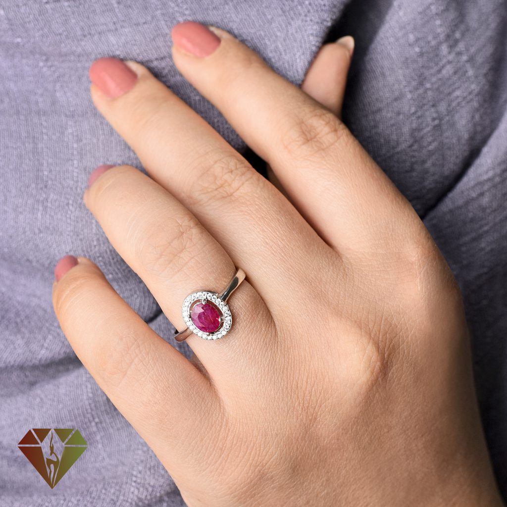 انگشتر زنانه یاقوت سرخ