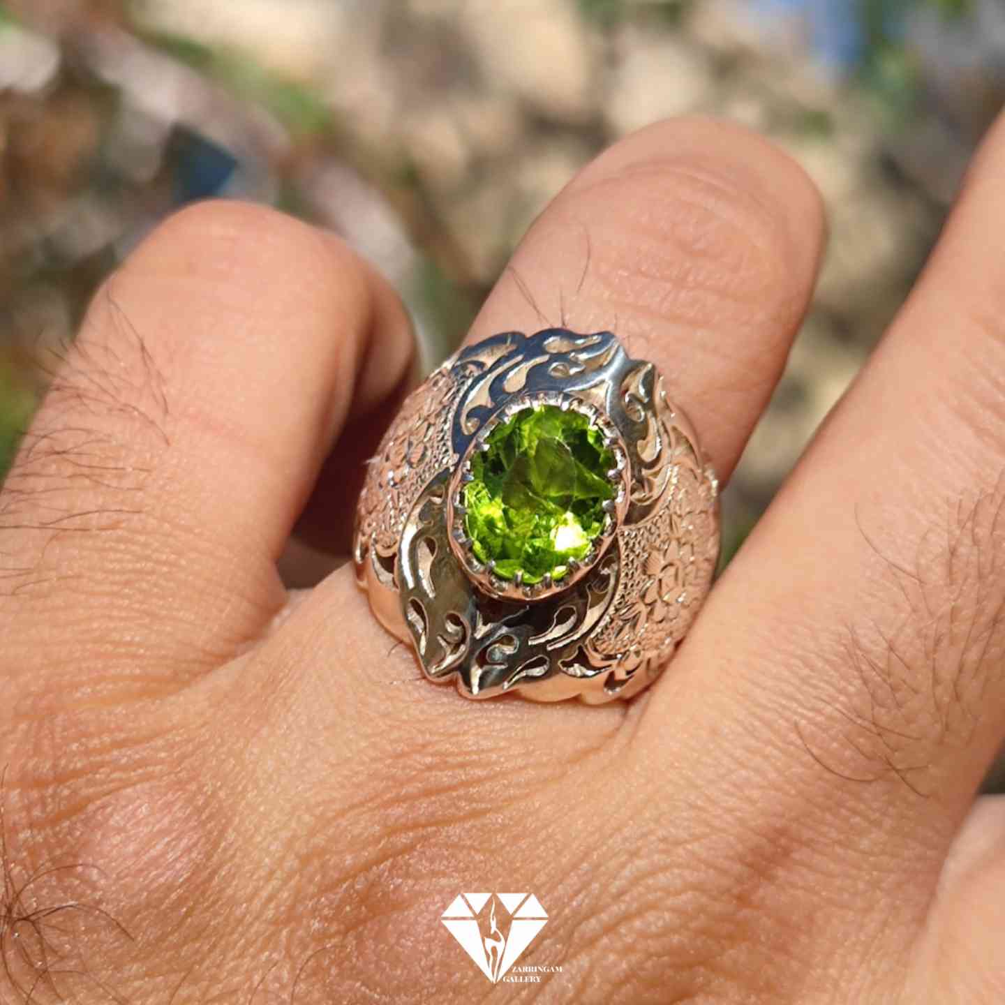 Picsart_25-12-08_18-25-48-828