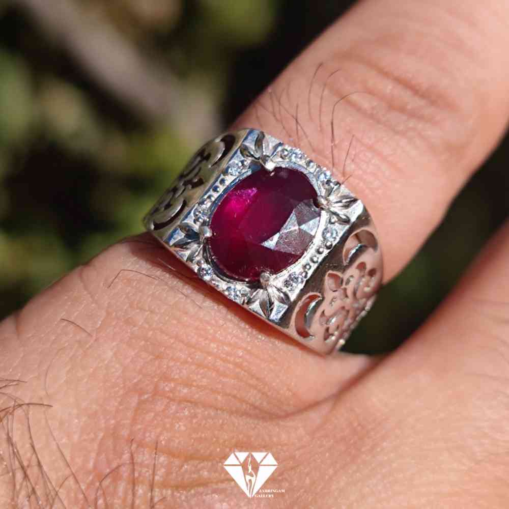 Picsart_25-12-08_18-39-29-664