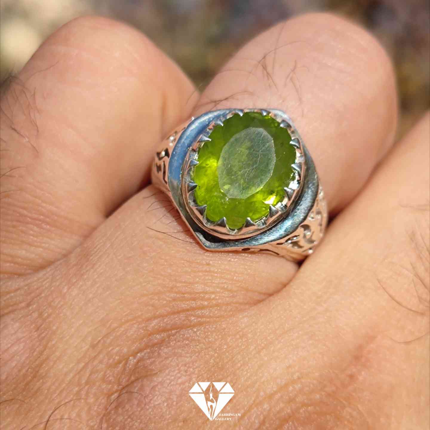 Picsart_25-12-08_18-46-59-997