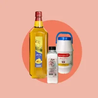 مواد غذایی سالم شامل روغن های خوراکی و نمک های طبیعی و کشک و اغلام غذایی